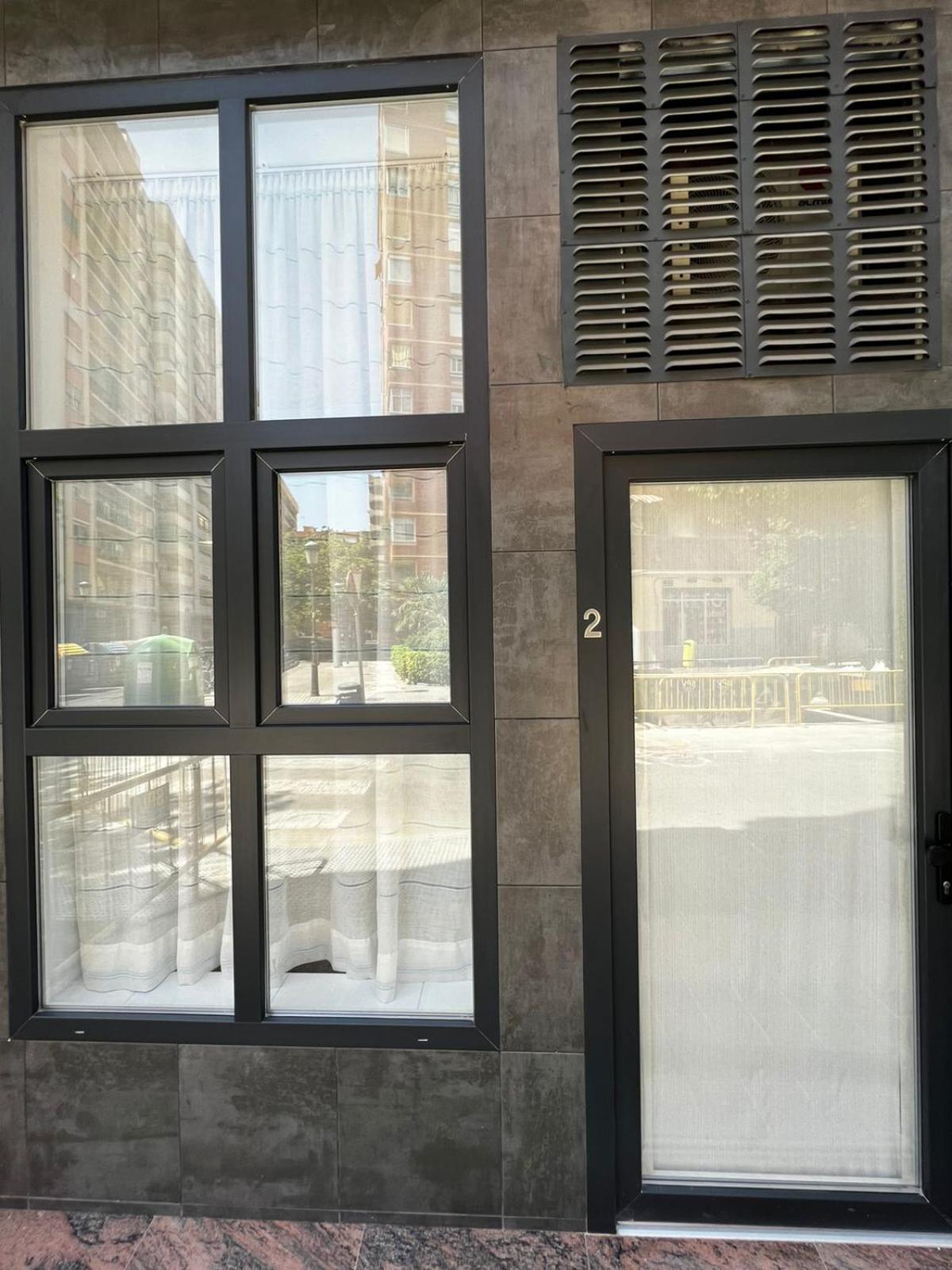 Aparthotel Rodrigues 15 Valencia Exterior foto